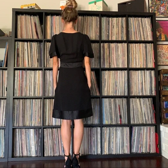 BCBGMaxAzria Black Silk Dress Size 0 - Picture 4 of 8